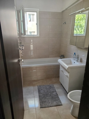 Închiriez apartament bloc nou Berceni,poziție stradală ,prima inchiriere - imagine 12