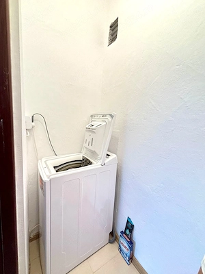 Inchiriez NUMAI  pe termen lung, apartament decomandat, 2 camere, zona TIC TAC - imagine 6