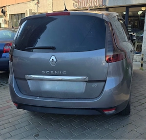 Vând Renault Scenic 