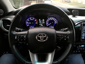 Toyota Hilux 2018 automata 2.4 diesel  - imagine 5