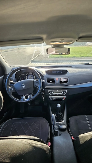 Renault megane 3 2016 1.6 - imagine 5
