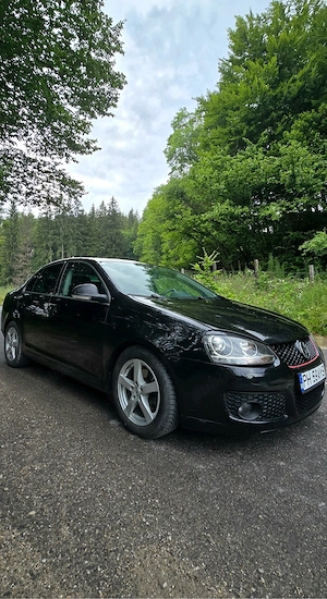 VW Jetta 2.0d BKD, 6 trepte, piele, climatronic,navigație, incalzire, senzori