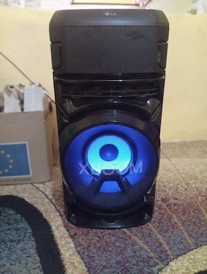 boxa lg xbom 