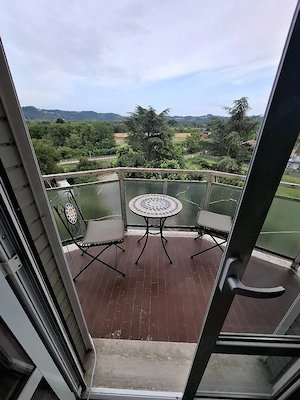 Apartament 3 camere Italia-Strevi