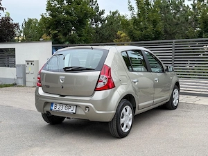 Dacia Sandero 9.900KM 2010 1.2Benzină! Cumparata din Reprezentanță - imagine 4