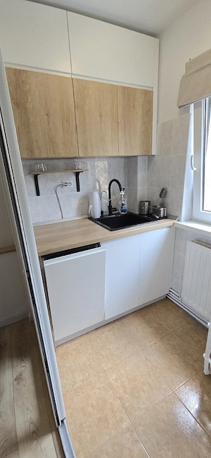 Apartament 3 camere decomandat | Tractorul | Etaj 1 | 68 mp | Renovat | Parcare + Boxă - imagine 2