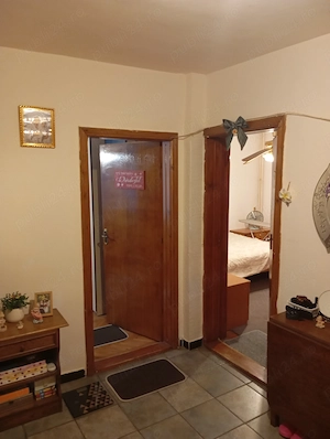 Apartament mobilat in Insulă 