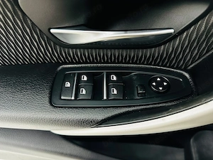 Bmw Seria 3 - imagine 11