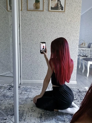 Bunaa te astept la mine în locatie