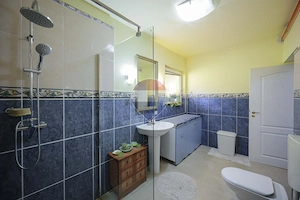 Casă zona Horea, cu apartament separat, grădină amenajată și garaj - imagine 12