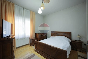 Casă zona Horea, cu apartament separat, grădină amenajată și garaj - imagine 7