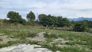 Vand teren de 1100 mp, deosebit, in localitatea Arpasu de Sus, la poalele Muntilor Fagaras - imagine 6