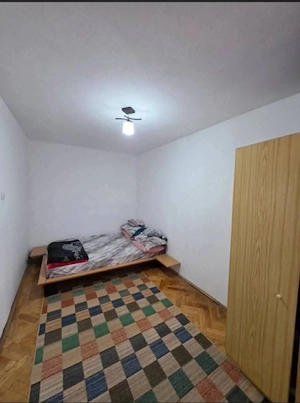 vând apartament cu 2 camere  - imagine 2