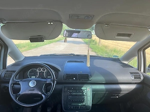 Volkswagen Sharan 1.9tdi AUY,an 2003 - imagine 4