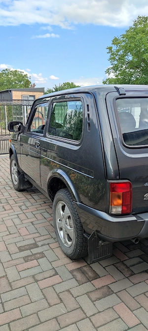 Lada Niva  - imagine 7