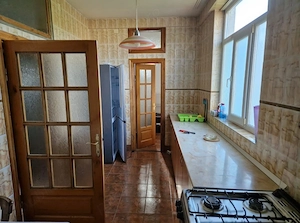 apartament central de inchiriat - imagine 3