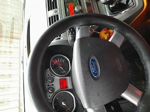 Vând Ford Kuga 2009 