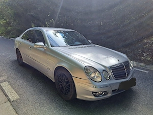 Mercedes-Benz E-Class W211 Facelift Avantgarde | 2.2 CDI 170 CP | Doar 241.000 KM reali | Automat - imagine 6