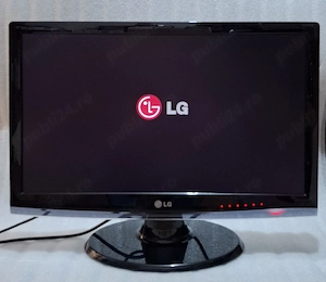 Monitor LCD 24 inch, LG Flatron W2453TQ-PF