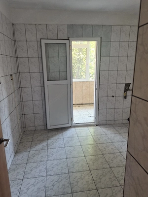 Apartament de vanzare - imagine 2