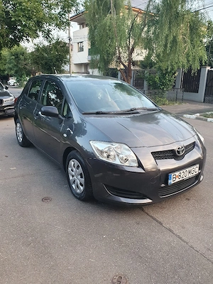Toyota Auris 1,4 diesel  - imagine 2