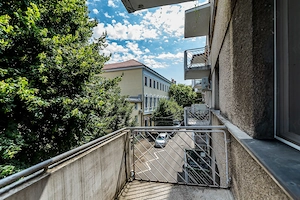 Câștigi o oră pe zi! Apartament cu 2 camere ultracentral, etaj 2