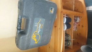 Vând foarfeca electrica PELENC 2000