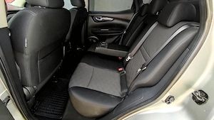 NISSAN QASHQAI 06 2015 N-Connecta  1.6 dCi  Navi Panoramic Led Camere Lane Front  Assist   - imagine 8