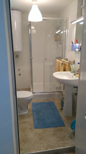 Casa ultracentral in Caransebes, Ap. 2. Etaj - imagine 10