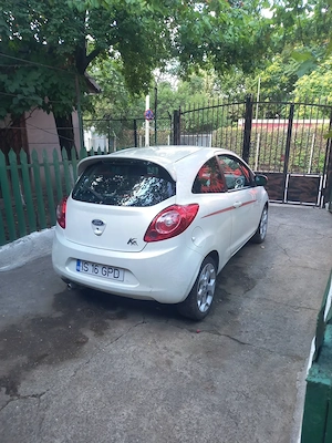 Vând Ford Ka 2010 în stare bună  - imagine 4
