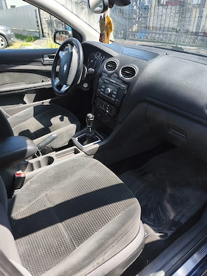 Vand ford focus 2 - imagine 4