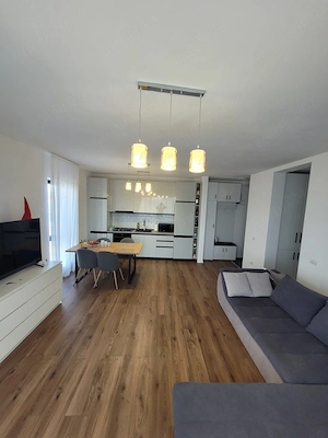 Apartament modern cu 2 camere - imagine 2