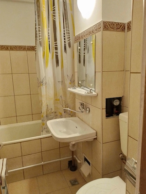 Garsoniera de wânzare Zona Darmanesti  Piatra neamt - imagine 2