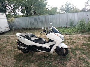 Honda forzza 300 cc 2017 - imagine 2