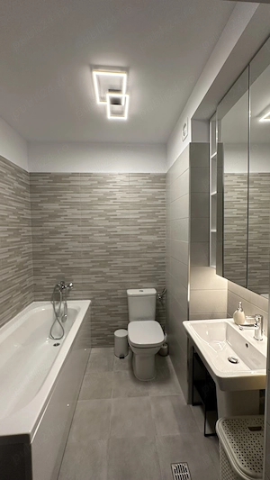 PROPRIETAR, Garsoniera deosebita, Moghioros Park Residence, metrou 5 min, mobilata complet si modern - imagine 6