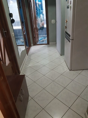 Vand apartament in Galati 2 camere decomandat, Micro18 et3 langa Dunarea Mall 52mp. - imagine 8