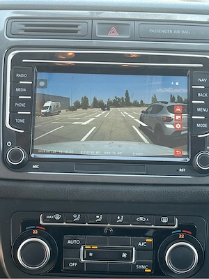Volkswagen Tiguan - imagine 3