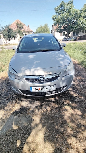    Opel Astra J 1.6 Benzină | 116 CP | 2010 | 212.140 km | Euro 5 | 3.200   Negociabil - imagine 10