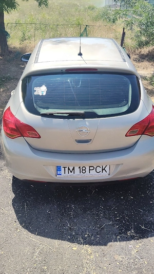   Opel Astra J 1.6 Benzină | 116 CP | 2010 | 212.140 km | Euro 5 | 3.200   Negociabil - imagine 6