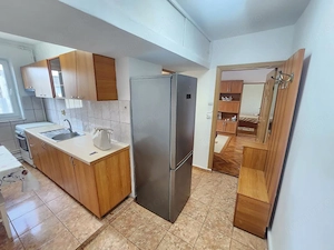 Vand apartament in zona Blascovici comision zero - imagine 2