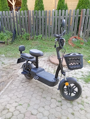 Scuter electric cu pedale - imagine 2