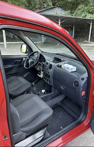Peugeot Partner 5 locuri, autoturism înscris Galati, stare buna - certificat fiscal - imagine 4