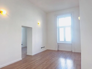 Apartament cu 3 camere, Ultracentral in Palatul Neumann - imagine 9