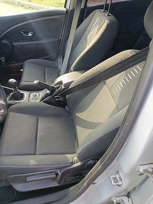 Renault Megane  - imagine 4