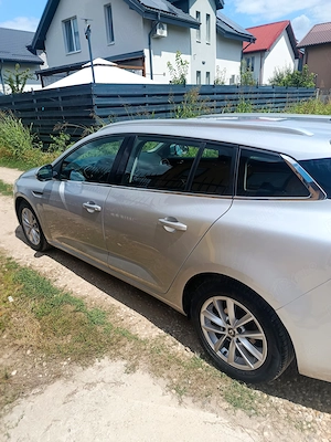 Vând Renault Megane 4 - imagine 3