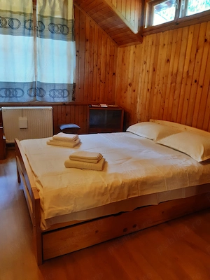 INCHIRIERE apartament 2 dormitoare centru SINAIA, Prahova 12 luni cu 500 euro chiria+200 euro f.u.u - imagine 2