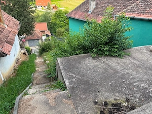 Casa la rosu de vanzare in Sighisoara strada canepi  - imagine 7