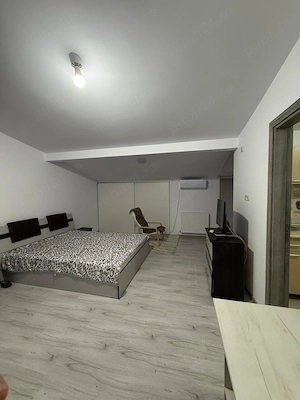 Închiriez garsonieră 43 mp Dobroesti+loc de parcare  - imagine 2