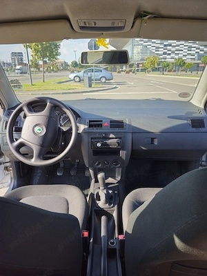 Skoda Fabia 1.4 16 V, Benzina + GPL - imagine 6