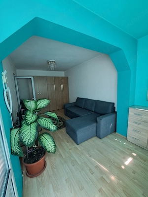 Vand apartament 2 camere, zona Viziru